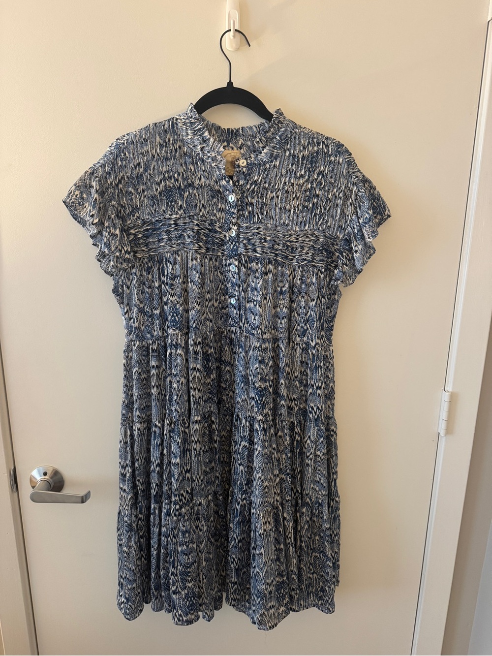 Women’s Blue Patterned Mini Dress - Casual Button Front